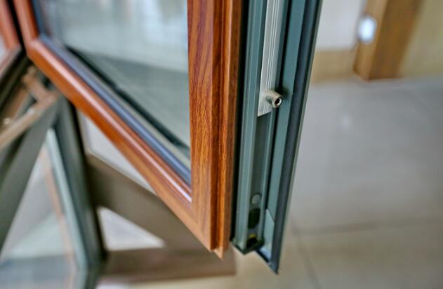 กระบวนการประมวลผลโปรไฟล์อลูมิเนียมเป็นอย่างไร?